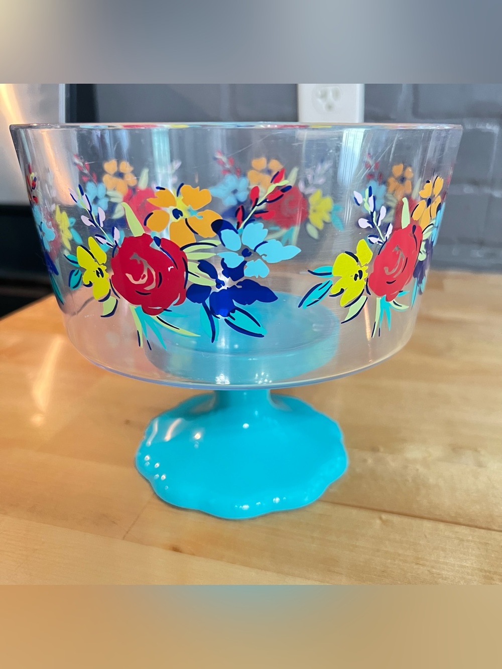 The Pioneer Woman Floral Footed Plastic Snack Bowl/ Parfait Dessert Bowl